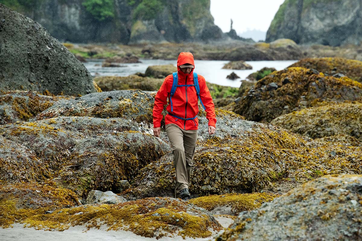 La Sportiva Spire GTX (walking on wet beach rock)